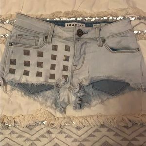 Studded bullhead short shorts
